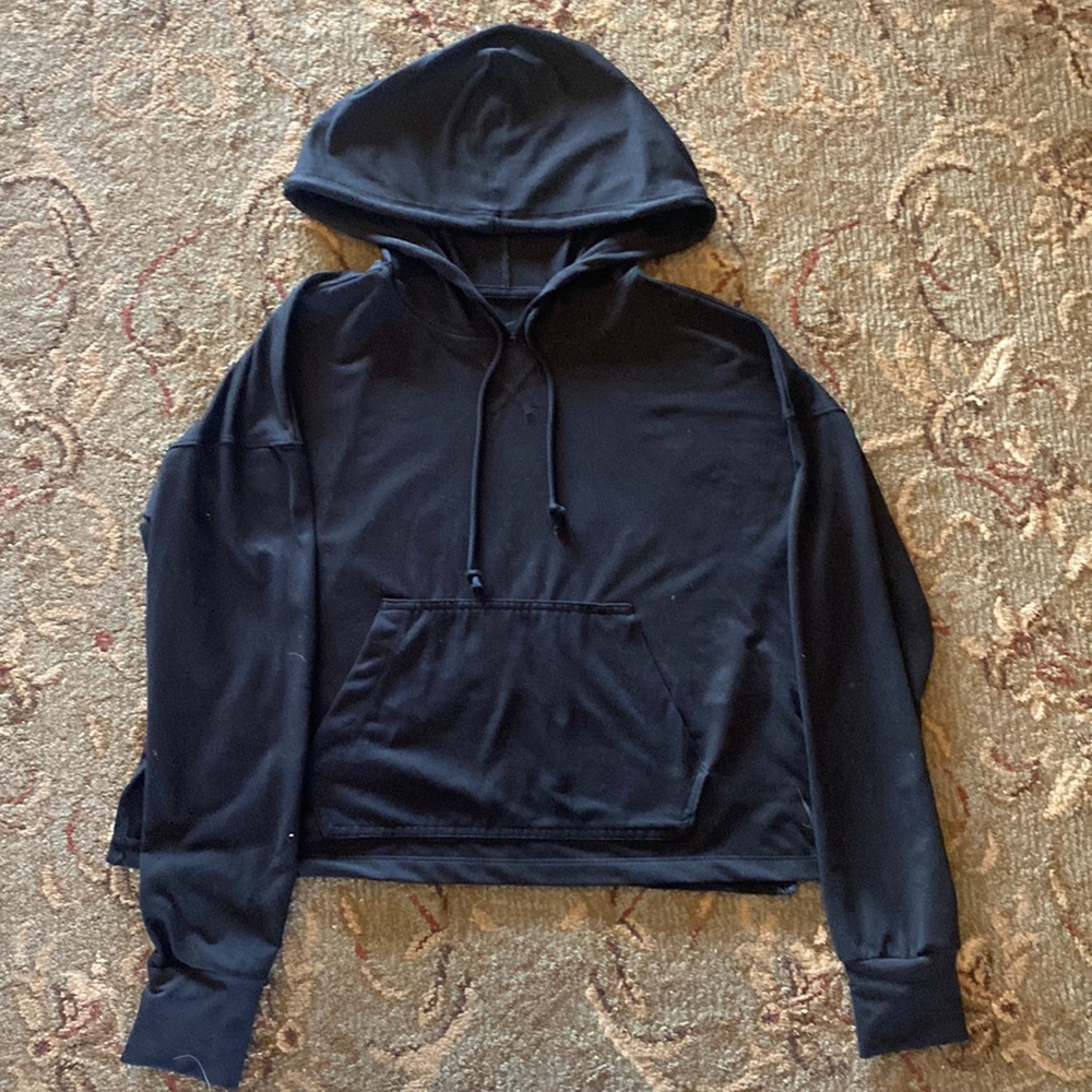 NIKE DRI-FIT black women’s sweatshirt Size Small